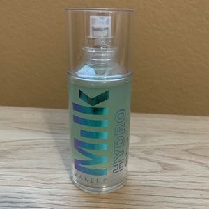 Milk Hydro Grip Primer